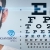 [Imagen:¡Paga Q599 en vez de Q1,200 por Lentes Graduados de Policarbonato Blanco con Antirreflejo y Tecnología de Bloqueador Azul + Examen de la Vista + Aros a Elección + Estuche y Kit de Limpieza!]