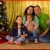 [Image: ¡Paga $23 en Lugar de $100 por Sesión Fotográfica hasta para 5 Personas en Set Navideño + DVD con 25 Fotografías Editadas + 4 Fotografías Impresas + Fotocalendario!m]