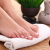 [Image: ¡Paga Q79 en vez de Q200 por Pedicure Clínico en Seco con Evaluación, Desinfección, Limpieza de Canales, Recorte y Limado de Uñas, Eliminación de Cutícula y Callosidades, Exfoliación, Crema Hidratante y Brillo Fortalecedor de Uñas en Black and White!m]