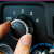 [Imagen:¡Paga $15 en Lugar de $82 por Carga Completa de Aire Acondicionado + Limpieza de Filtro de Cabina + Diagnóstico de Check Engine + Revisión Filtro de Motor, Fugas y Cámara de Aceleración + Lavado, Aspirado y Siliconado + Pulido de Silvines!]