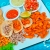 [Imagen:¡A Domicilio! ¡Paga $20 en Lugar de $37 por Taquiza Mar y Tierra que Incluye: 20 Tortillas + 1 Libra de Mariscos y Carnes: Camarón, Pescado, Calamar, Res y Pollo + Chirmol + Salsa de Aguacate + Salsa Picante + 1.25 L de Coca Cola!]