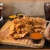 [Imagen:¡Paga Q150 en Lugar de Q250 por 30 Boneless o 30 Camarones Empanizados + 3 Ordenes de Mega Papas Personales + 1 Bebida Familiar!]
