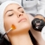 [Imagen:¡Paga $19 en Lugar de $99 por Facial Antioxidante, Revitalizante y de Limpieza Profunda con: Vaporización con Ozono + Extracción de Puntos Negros con Peeling Ultrasónico + Microdermoabrasión + Ampolleta de Aminoácidos + Mascarilla y Más!]