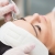 [Imagen:¡Paga $20 en Lugar de $130 por 2 Sesiones de Limpieza Facial Profunda con: 1 Microdermoabrasión con Punta de Diamante + 1 Extracción de Puntos Negros con Vapor de Ozono + 2 Exfoliaciones + 2 Aplicaciones de Serum + 2 Crioterapias y Más!]