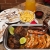 [Imagen:¡Nueva Parrillada de Carnes y Mariscos! ¡Paga Q299 en Vez de Q521 por “Maristierra" Familiar Hasta Para 4 Personas con: 1 Lb de Lomito o Puyazo + 1/2 Lb de Camarones + 1/2 Lb de Pulpo + 2 Guarniciones + Pichel de Bebida + 2 Postres!]