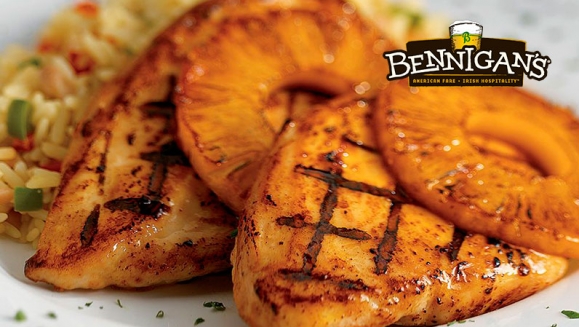 [Image: ¡Paga $19.99 en Vez de $41.83 por 1 Entrada de Torre de Aros de Cebolla + 2 Platos a Elección entre: Chicken Stir Fry, Mexican Burger, Hawaiian Chicken, Sesame Steak, Chicken Fajitas, Monte Cristo Sándwich + 2 Margaritas, Limonadas o Naranjadas!m]