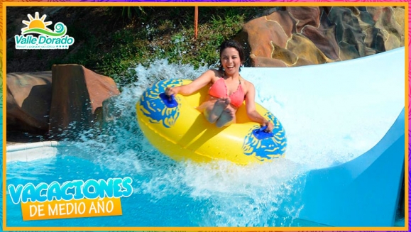 [Image: ¡Paga Q599 en lugar de Q1,199 por Estadía de 2 Días y 1 Noche para 2 Adultos y hasta 2 Niños + 2 Desayunos Chapines + Entradas al Parque Acuático + 2 Tickets para El Canopy y Más!m]