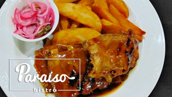 [Image: ¡Paga $10.50 en Lugar de $20.98 por 2 Platos a Elección entre: Pinchos de Res, Costilla, Parrillada Criolla o Chicharroniada + 2 Refrescos Naturales con Refill!m]