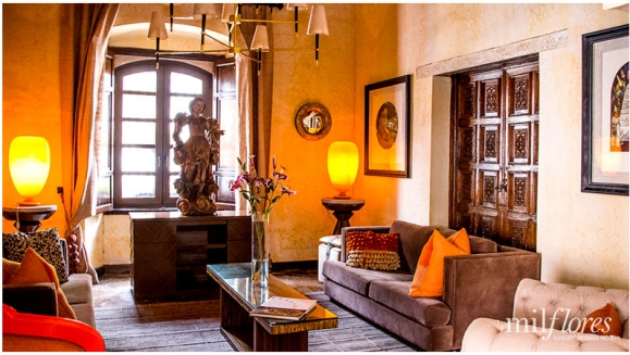 [Image: ¡Paga Q1,293 en lugar de Q3,789 por Estadía Romántica 5 Estrellas en Suite Temática de Lujo en La Antigua + Uso de Piscina y Jacuzzi + Impuestos Incluidos y Parqueo!m]
