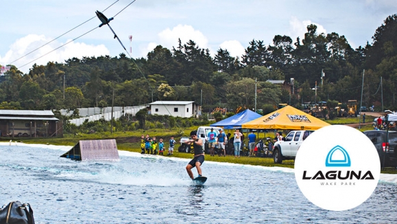 [Image: ¡Paga Q149 en lugar de Q350 por 1 Hora de Wakeboarding (Esquí Acuático) para 2 que Incluye: Uso de la Tabla + Chaleco Salvavidas + Instructor Personalizado!m]