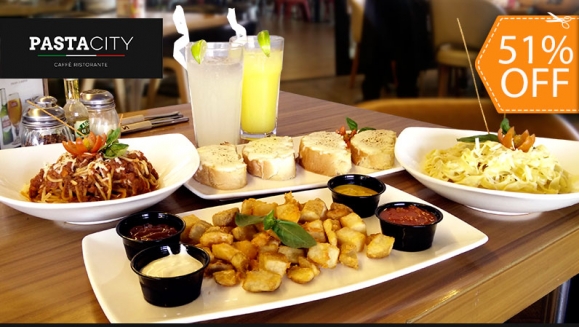 [Image: ¡Paga $15 en Lugar de $30.30 por 2 Platos de Pastas a Elección + 1 Orden de Pan de Ajo con Queso Gratinado + 1 Tabla de Patatas con Salsa Barbacoa, Arrabiata y Mostaza y Miel + 2 Tés Helados, Sodas o Limonadas!m]