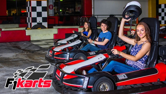 [Image: ¡Paga Q75 en lugar de Q150 por Pasaporte para Uso de Go-Karts con Derecho a 8 Circuitos!m]