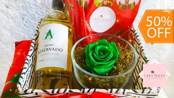 [Image: ¡Paga $30 en Lugar de $60 por Rosa Preservada Tamaño XL en Base de Vidrio + 1 Botella de Vino Tinto o Blanco de 750 ml!m]