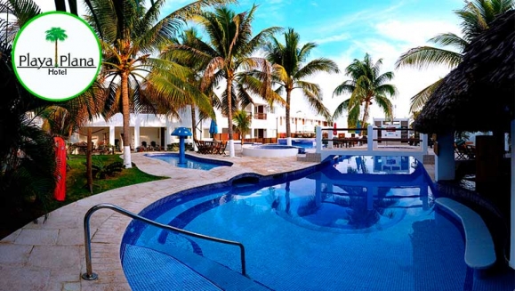 [Image: ¡Paga Q870 en lugar de Q1,450 por Estadía de 1 Noche hasta para 4 Personas en Habitación Cuádruple en Playa Plana Hotel!m]