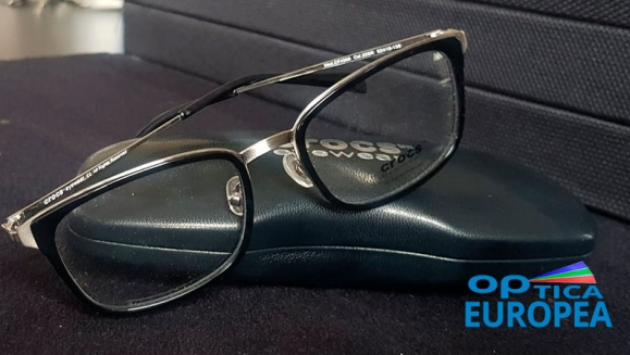 [Image: ¡Paga $175 en Lugar de $355 por Lentes Graduados de Policarbonato o Resina con Antirreflejante y con Aros de Marcas Exclusivas Calvin Klein, Converse, Cadillac, Eyecroxx, Wilson, Seeline + Examen Visual Realizado por Optometristas Certificados y Más!m]