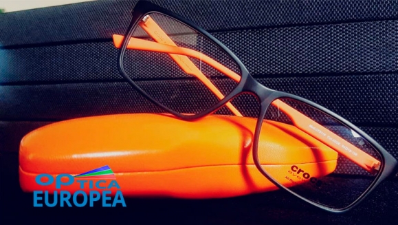 [Image: ¡Paga $175 en Lugar de $355 por Lentes Graduados de Policarbonato o Resina con Antirreflejante y con Aros de Marcas Exclusivas Calvin Klein, Converse, Cadillac, Eyecroxx, Wilson, Seeline + Examen Visual Realizado por Optometristas Certificados y Más!m]
