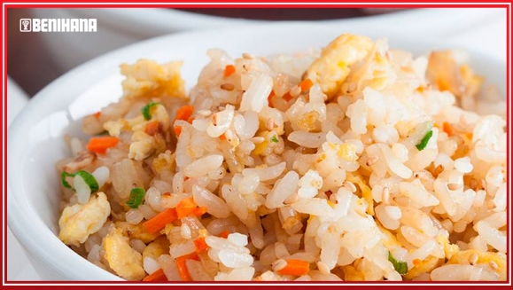 [Image: ¡A Domicilio! ¡Paga $27.95 en Lugar de $58.40 por Banquete para 4 a Domicilio: 1 Spicy Chicken + 1 Lemon Chicken + 1 Teriyaki Chicken + 1 Hibachi Chicken + 4 Porciones de Arroz Frito con Vegetales + 4 Limonadas de Sabor (Mango o Fresa)!m]