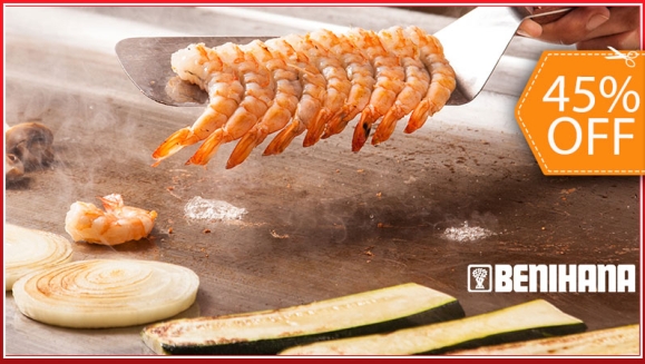 [Imagen:¡Paga $39.95 en Vez de $72.80 por Menú Teppanyaki para 4 Personas con: Combinación de Pollo y Camarones + Hibachi Chicken + Lemon Chicken + Filet Mignon + 4 Ordenes de Arroz Blanco + Vegetales Hibachi + 4 Sopas de La Casa + 4 Ensaladas+ 4 Limonadas!]