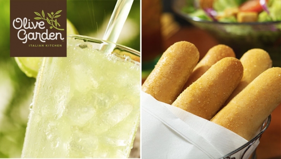 [Image: ¡Para Llevar o a Domicilio! ¡Paga $27.99 en Lugar de $43.92 por 2 Platos de Chicken Broccoli Alfredo + 2 Pizzas Junior de Jamón + Ensalada + Breadsticks, + 4 Limonadas!m]