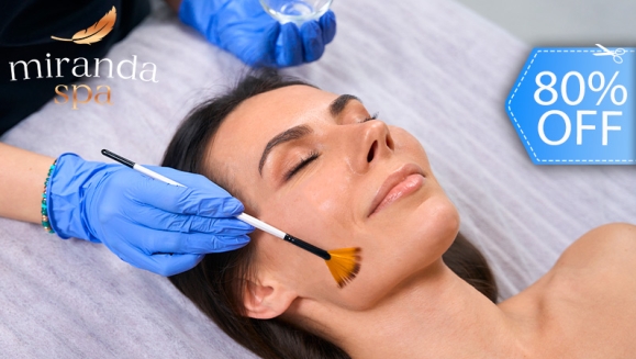 [Imagen:¡Paga Q99 en Lugar de Q500 por Facial con Peeling Personalizado que Incluye: Análisis Profundo de La Piel + Asepsia y Limpieza + Exfoliación + Aplicación de Suero + Ducha Facial + Mascarilla Calming + Tónico Unificador + Protección UV!]