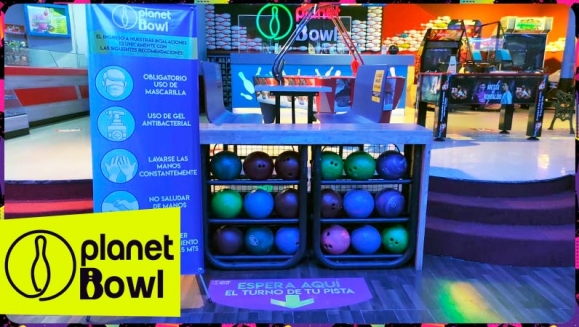 [Image: ¡Paga Q135 en vez de Q250 por 1 Hora de Boliche hasta para 5 Personas + Pizza Mediana de 12" a Elección!m]