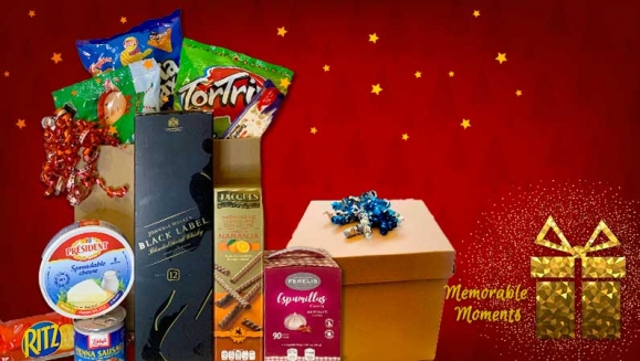 [Image: ¡Paga Q685 en lugar de Q900 por Canasta Navideña Momentos Memorables con 1 Botella de Whisky Etiqueta Negra o Ron Zacapa Centenario + Marshmallows + Tortrix + Queso President + Salchichas tipo Vienna + Galletas Ritz y Más!m]