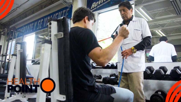 [Image: ¡Paga Q999 en lugar de Q3,300 por Inscripción + 5 Meses de Gimnasio: Máquinas de Cardio, Pesas, Spinning, Box, Yoga, Aeróbicos y Estiramiento + Instructor + Evaluación Médica!m]