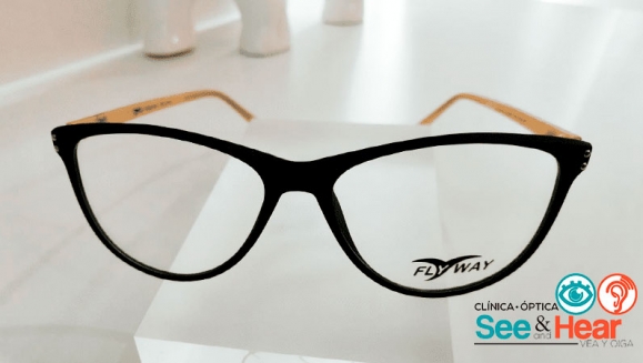 [Image: ¡Paga $145 en Lugar de $290 por Lentes de Policarbonato Blanco con Filtro Azul + Aro +Examen Visual + Paño de Limpieza y Estuche!m]