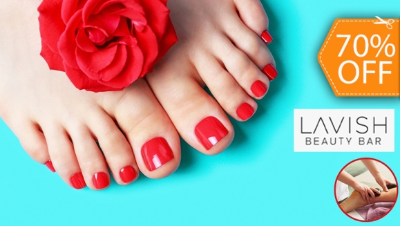 [Imagen:¡Paga $15 en Lugar de $50 por Pedicure Spa + Esmalte Permanente + Masaje para Piernas Cansadas con Piedras Calientes!]