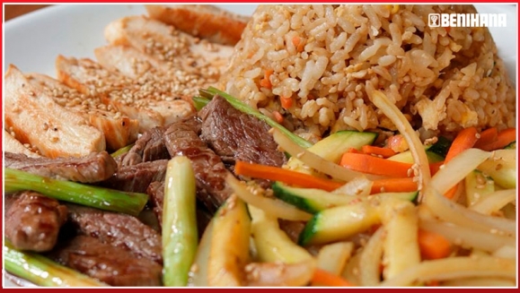 [Image: ¡Paga $39.95 en Lugar de $75 por Menú Teppanyaki para 4 Personas que Incluye: 1 Combinación de Pollo y Camarones + 1 BBQ Chicken + 1 Lemon Chicken + 1 Filet Mignon + 4 Ordenes de Arroz Frito con Vegetales + 4 Sopas + 4 Ensaladas+ 4 Limonadas!m]