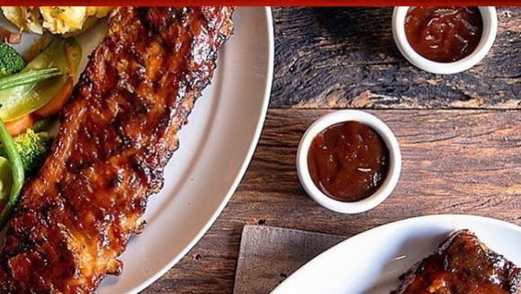 [Image: ¡Paga Q199 en lugar de Q310 por 2 Platos de Halfs Rack de Baby Back Ribs + Papas Fritas + 2 Entradas de Aros de Cebolla!m]