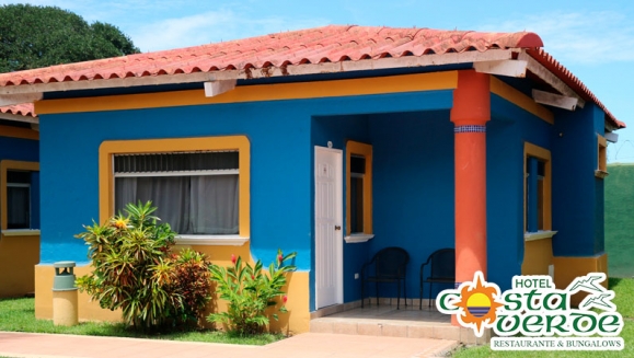 [Image: ¡Paga Q380 en Lugar de Q634 por Estadía de 1 Noche en Habitación Doble para 2 Adultos y hasta 2 Niños!m]