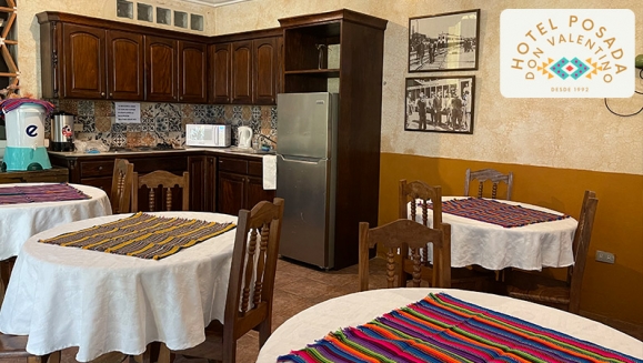 [Image: ¡Paga Q299 en lugar de Q550 por Estadía Familiar para 6 Personas en Habitación Triple + Café o Té Ilimitado + Pan Dulce de Bienvenida + Uso de Instalaciones + Impuestos Incluidos!m]