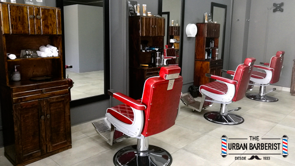 [Image: ¡Paga $9 en Lugar de $32 por 4 Cortes de Cabello o Barba + 4 Lavados + 4 Aplicaciones de Gel o Cera + Bebida de Cortesía!m]