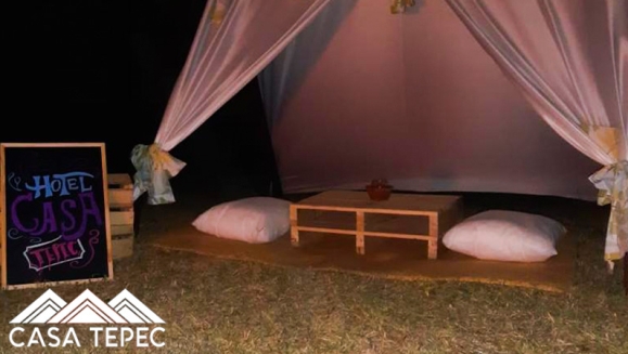 [Image: ¡Paga Q599 en lugar de Q1,200 por Estadía Romántica que Incluye: 1 Noche para 2 Personas + 2 Cenas de Churrasquitos + 2 Desayunos Típicos + 1 Botella de Vino + Uso de Teepe y Fogata!m]