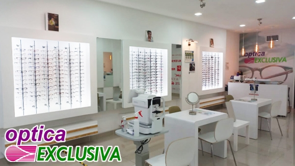 [Image: ¡Paga $155 en Lugar de $315 por Lentes Graduados de Visión Sencilla + Protección Antirreflejante + Filtro Azul + Aro a Elección Marca Guess, Pepe Jeans o Liz Claiborne + Examen de la vista + Kit de Limpieza con Franela y Líquido Lens Cleaner!m]
