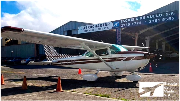 [Image: ¡Paga Q2,540 en lugar de Q5,080 por Curso Teórico de Piloto Aviador Privado: Uso de Aeronaves de Instrucción, Simulador de Vuelo y Diploma del Curso Avalado por La Dirección General de Aeronáutica Civil DGAC!m]