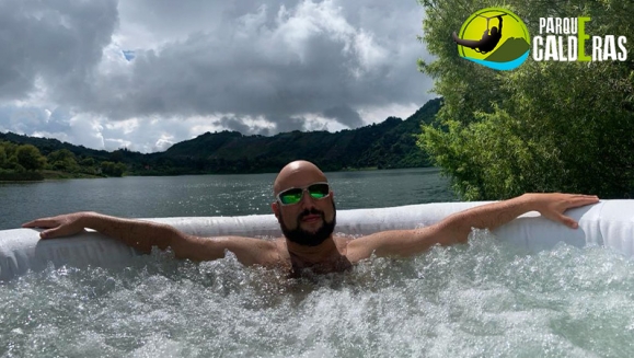 [Image: ¡Paga Q175 en Lugar de Q350 por All You Can Eat de Pizza Artesanal Gourmet + Día de Aventura Extrema con: Columpio Gigante + Balsa con Remos + Kayaks + Caminata en Bosque Virgen!m]