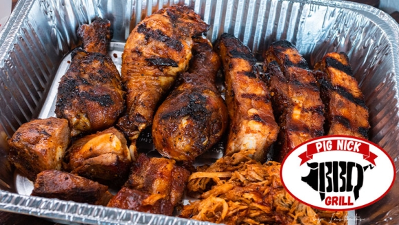 [Imagen:¡Paga Q225 en Lugar de Q330 por Combo Mundialista para 4 que Incluye: Costillas + Costillitas + Piernas de Pollo + Pulled Pork + 4 Guarniciones de Elote a la Parrilla + Coleslaw + Papas Bravas + Frijoles Charros + 4 Bebidas Naturales!]