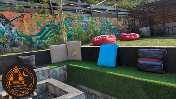 [Image: ¡Paga Q480 en Lugar de Q800 por Estadía para 4 Personas en Cabaña + Uso de Lancha de Remos + Uso de Instalaciones (Jardines, Ping-Pong, Voleibol, Fogata, Churrasquera) + Impuestos Incluidos!m]