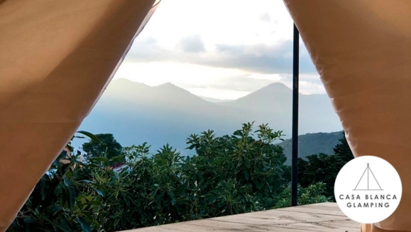 [Image: ¡Paga Q699 en Lugar de Q1,028 por Estadía para 2 Personas en Carpa de Lujo Equipada con: Deck Privado + Camas + Baño + Churrasquera + Utensilios de Cocina + Filtro de Agua + Fogata + Uso de Jacuzzi y Más!m]