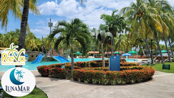 [Image: ¡Paga $135 en Lugar de $275 por Alojamiento de 1 Noche hasta para 10 Personas en Quinta Luna Mar (Totalmente Equipada) en Las Veraneras Resort, Playa Los Cóbanos! ¡Solo 18 Cupones Disponibles!m]