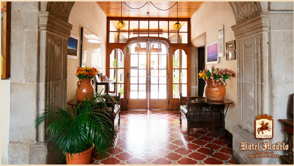 [Image: ¡Paga Q390 en lugar de Q775 por Estadía de 1 Noche y 2 Días en Habitación Doble + Cena para 2 en Salón Tecún que Incluye: 1 Pizza de Especialidad y 2 Bebidas a Elección + 2 Desayunos a la Carta!m]