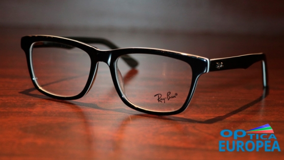 [Image: ¡Paga $175 en Lugar de $355 por Lentes Graduados Visión Sencilla de Policarbonato o Resina y con Antirreflejante + Aro Marca Ray Ban + Estuche + Franela + Examen Visual Realizado por Optometristas Certificados!m]