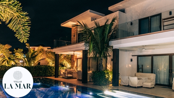 [Image: ¡Paga Q1,899 en Lugar de Q2,800 por Estadía en Monterrico Para 4 Personas en Villa de Lujo Equipada Con: 2 Habitaciones con Aire Acondicionado, Playa y Piscina Privada, Baños, Sala, Comedor, y Cocina Completa!m]