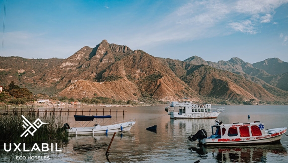 [Image: ¡Paga Q699 en Lugar de Q1,790 por Estadía de 3 Días y 2 Noches para 2 Adultos en el Lago de Atitlán: Habitación Doble + 4 Desayunos + Tour de Abejas Mayas y Miel Orgánica + Kayaks + Impuestos Incluidos!m]