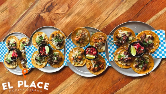 [Image: ¡Paga $19 en Lugar de $33.80 por 4 Órdenes de Tacos (4 Tacos Cada Orden) a Elección entre: Res, Pollo o Al Pastor + 2  Picheles de Limonada o Té!m]