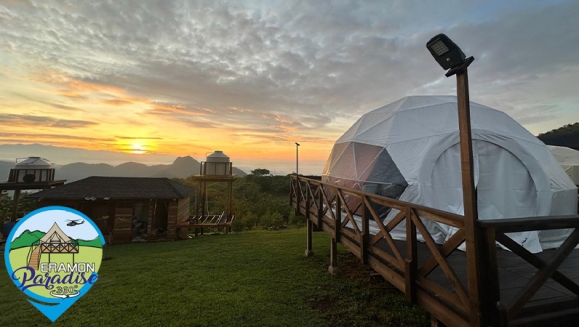 [Image: ¡Paga $150 en Vez de $300 por Estadía Para 2 en Glamping Compartido, Incluye: 1 Noche en Carpa de Lujo + Caminata con Guía + Transporte de Ida y Regreso con Aire + Transporte 4x4 + Alimentación! ¡Solo 12 Cupos Disponibles!m]