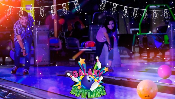 [Image: ¡Vamos al Boliche! ¡Paga $12 en Lugar de $25 por 1 Hora de Boliche para 5 personas + Alquiler de 5 Pares de Zapatos!m]