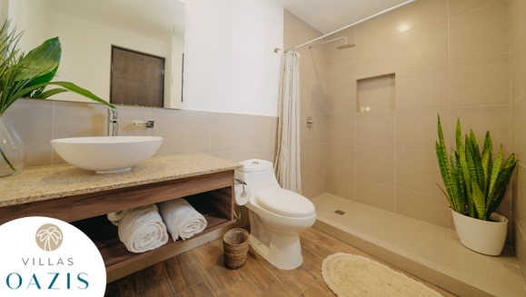 [Image: ¡Paga Q3,999 en Lugar de Q6,640 por Estadía de Fin de Semana (2 Noches) Hasta Para 10 Personas en Villa de Lujo Equipada en Monterrico: Habitaciones con A/C, Cocina Completa, Comedor, Sala, Jacuzzi Privado, Piscinas, Áreas Para el Descanso y Más!m]